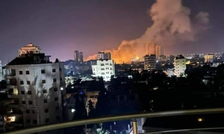 إسرائيل تُعلِن عن مقتل قائد جهاز استخبارات الحرس الثوري الإيراني ونائبه إسرائيل تُعلِن عن مقتل قائد جهاز استخبارات الحرس الثوري الإيراني ونائبه
