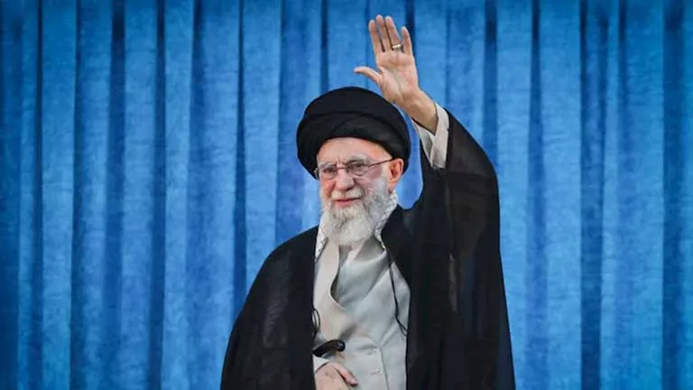 إسرائيل: سنوافق على وقف إطلاق النار غدًا إذا حصلنا على موافقة خامنئي.