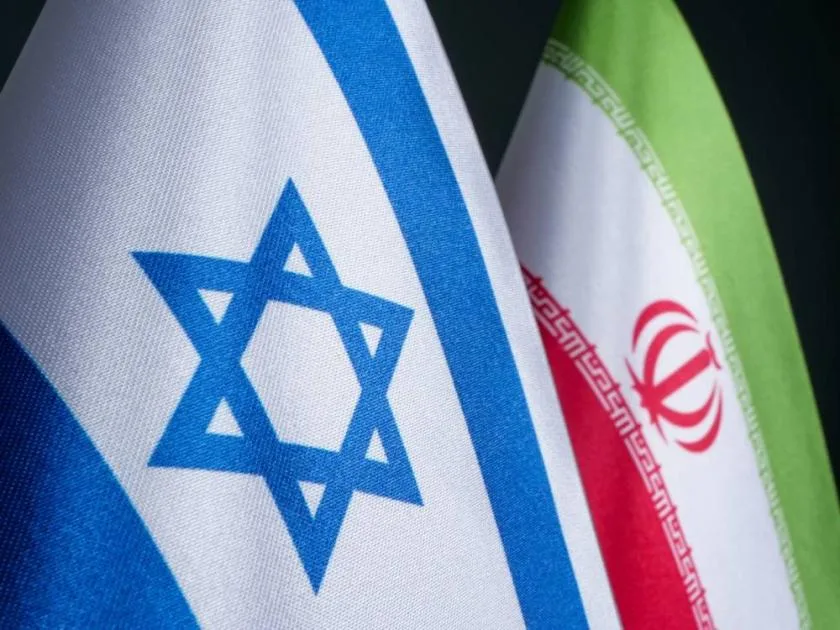 إسرائيل وإيران تتوصلان إلى اتفاق ترامب لوقف القتال إسرائيل وإيران تتوصلان إلى اتفاق ترامب لوقف القتال