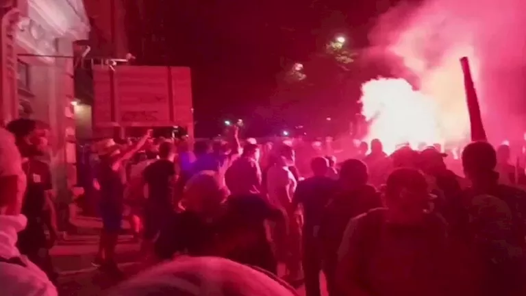 إصابة 6 عناصر من الشرطة الصربية خلال مظاهرات في بلغراد