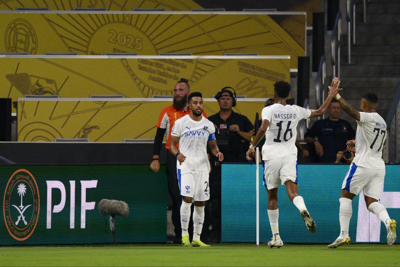 إصابة سالم الدوسري خلال لقاء الهلال مع باتشوكا