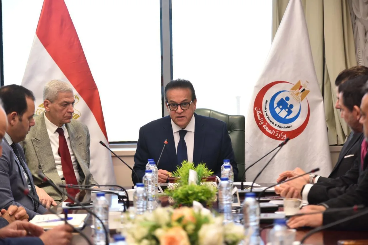 إصدار أكثر من 1.4 مليون قرار علاج على حساب الدولة بتكلفة تتجاوز 10 مليارات جنيه خلال 5 أشهر إصدار أكثر من 1.4 مليون قرار علاج على حساب الدولة بتكلفة تتجاوز 10 مليارات جنيه خلال 5 أشهر