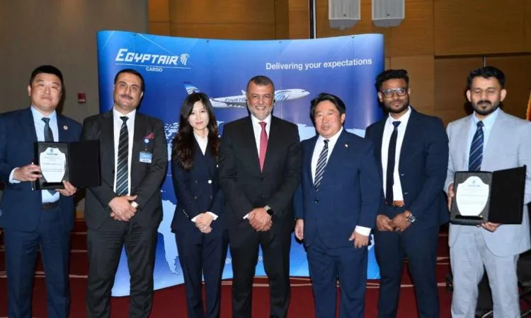 إطلاق أول برنامج خاص لوكلاء الشحن في تاريخ مصر للطيران إطلاق أول برنامج خاص لوكلاء الشحن في تاريخ مصر للطيران