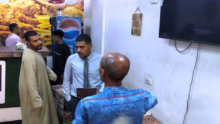 إطلاق حملة شاملة لمراقبة الأسعار في أسواق أسوان – صور