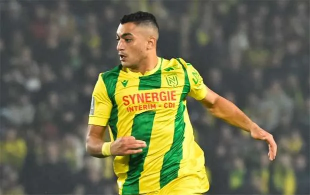 إعلامي: الأهلي يقرر الاستغناء عن وسام أبو علي مقابل مبلغ ضخم.. والبديل سيكون مفاجئاً