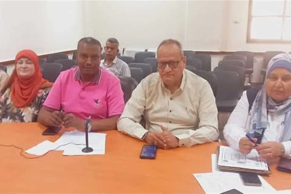إقالة رئيس لجنة امتحانات الشهادة الإعدادية في أسوان
