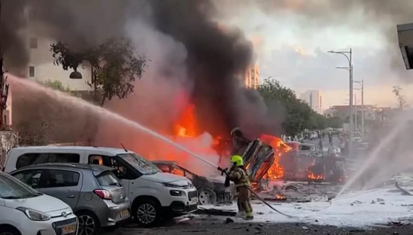 إلى الجهات المعنية: لا تنتظروا انتهاء ‘المباراة’ الإقليمية لتؤدوا مسؤولياتكم إلى الجهات المعنية: لا تنتظروا انتهاء ‘المباراة’ الإقليمية لتؤدوا مسؤولياتكم