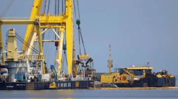 إنقاذ يخت الملياردير البريطاني مايك لينش الغارق قبالة سواحل صقلية
