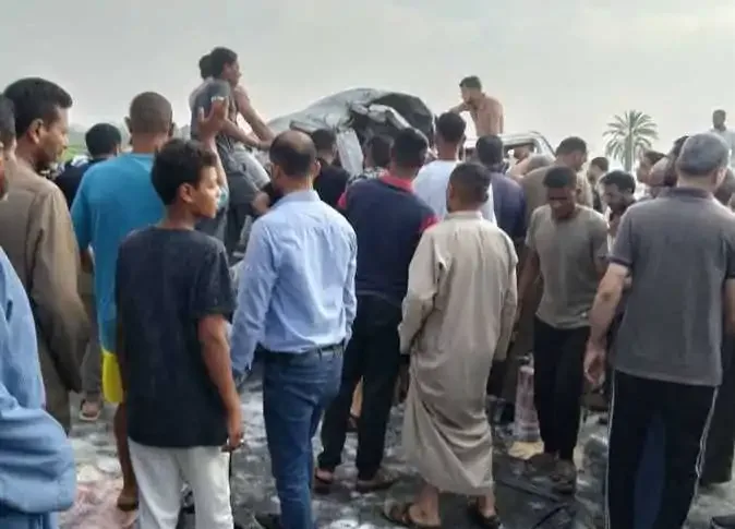 «إهمال السائق» يتسبب في مقتل 18 فتاة بقرية كفر السنابسة في مصر «إهمال السائق» يتسبب في مقتل 18 فتاة بقرية كفر السنابسة في مصر
