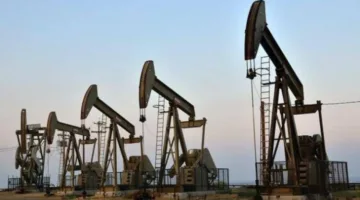 إيرادات النفط والغاز في ميزانية روسيا تسجل انخفاضًا بنسبة 35% في مايو