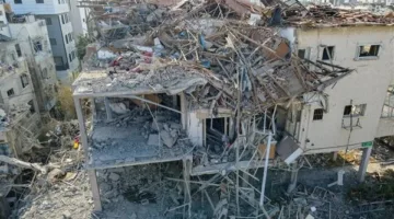 إيران تؤكد استشهاد اثنين من كبار قادتها في هيئة الأركان جراء الهجمات الإسرائيلية