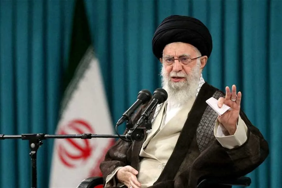 إيران تحذر إسرائيل وأمريكا: “ستتحملان العواقب” إيران تحذر إسرائيل وأمريكا: “ستتحملان العواقب”