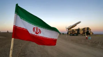 إيران تحذر: سنستهدف القواعد الأمريكية في المنطقة إذا حدث صراع عسكري
