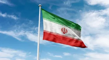 إيران تستأنف رحلاتها الدولية بينما تواصل تعليق الرحلات في طهران