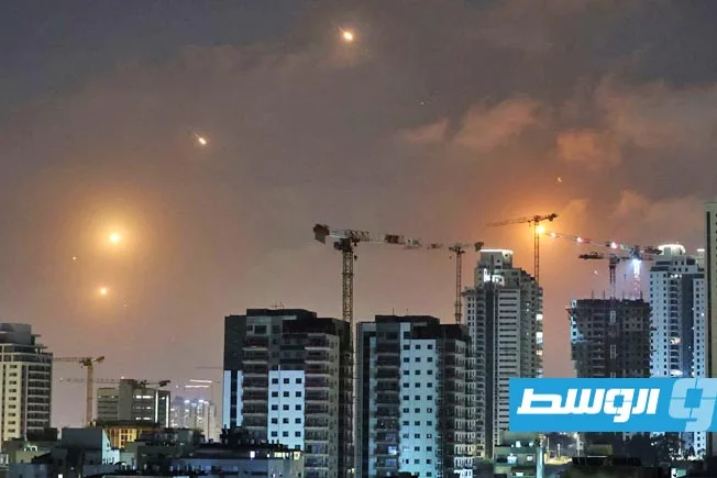 إيران تطالب بإخلاء منطقة رامات غان المجاورة لتل أبيب إيران تطالب بإخلاء منطقة رامات غان المجاورة لتل أبيب
