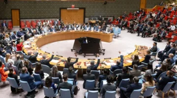 إيران تطالب بعقد اجتماع عاجل في مجلس الأمن الدولي لمناقشة العدوان الإسرائيلي