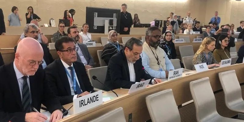 إيران تطالب مجلس حقوق الإنسان بإدانة الهجمات على منشآتها النووية وتصفها بـ”جريمة حرب”