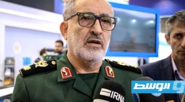 إيران تعلن عن مقتل قائد رفيع في الحرس الثوري نتيجة إصابته في غارة إسرائيلية.