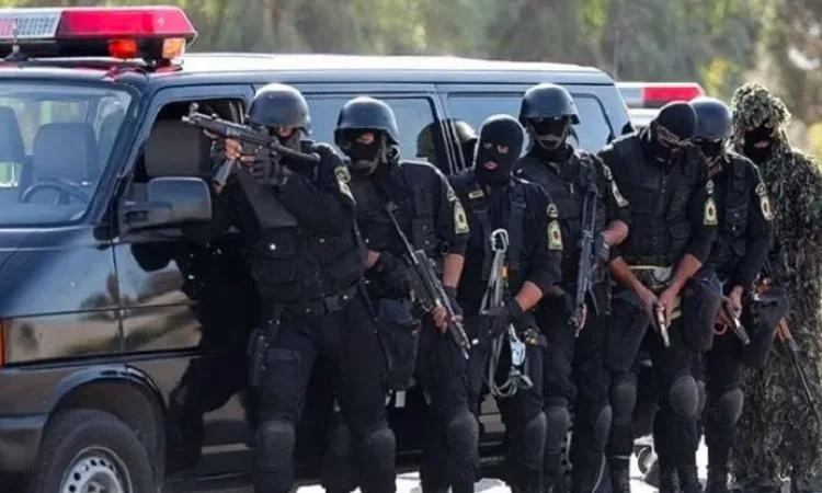 إيران تقبض على عميلين للموساد وتكتشف متفجرات وطائرات مسيرة.