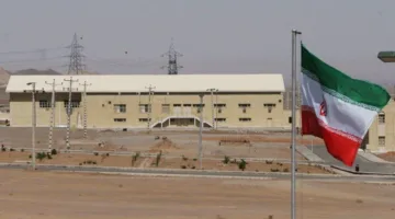 إيران تندد بالاعتداء الأمريكي على منشآتها النووية وتعتبر واشنطن مسؤولة عن النتائج المترتبة.