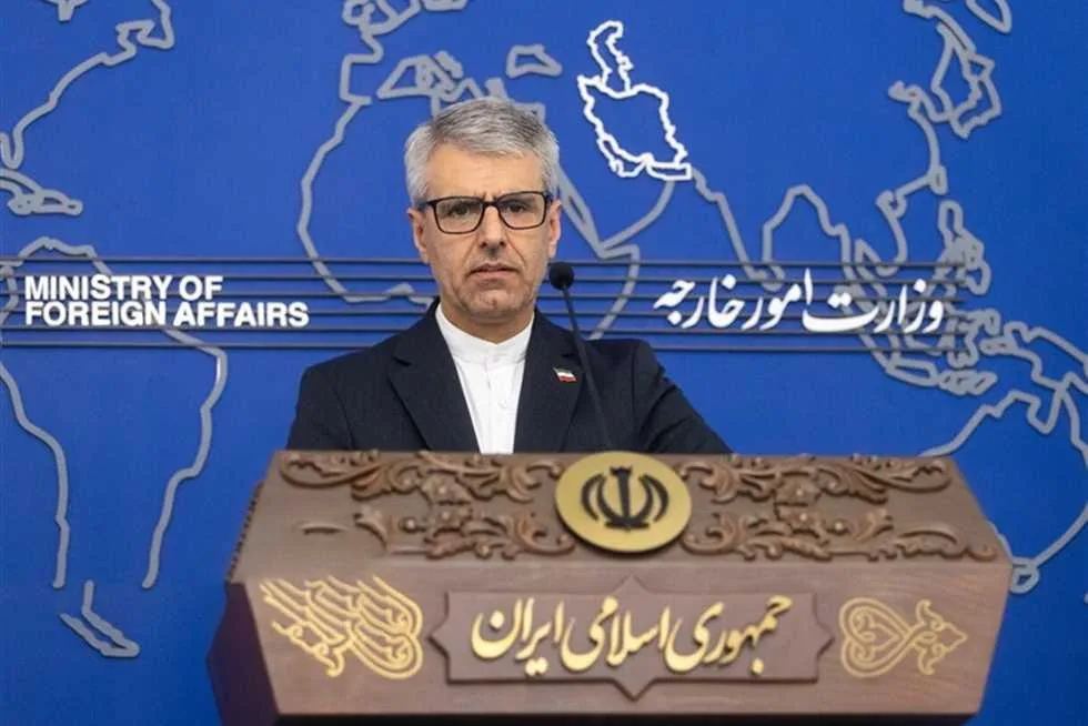 إيران: مدير الوكالة الدولية للطاقة الذرية يتهم النظام بعدم الالتزام بمعاهدة عدم انتشار الأسلحة النووية. إيران: مدير الوكالة الدولية للطاقة الذرية يتهم النظام بعدم الالتزام بمعاهدة عدم انتشار الأسلحة النووية.