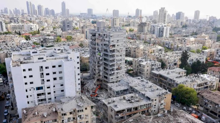 إيران وإسرائيل: مواجهة مباشرة أخيراً إيران وإسرائيل: مواجهة مباشرة أخيراً