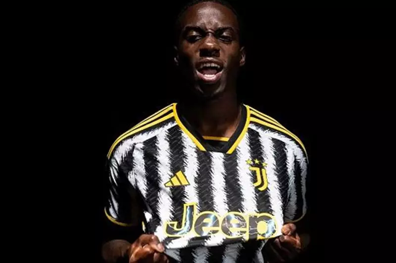 ابن جورج ويا يقترب من الانتقال إلى الدوري الإنجليزي ابن جورج ويا يقترب من الانتقال إلى الدوري الإنجليزي