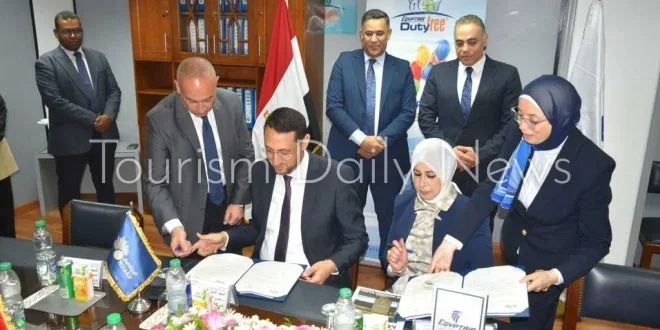 اتفاقية شراكة بين مصر للطيران للأسواق الحرة ونيل للطيران اتفاقية شراكة بين مصر للطيران للأسواق الحرة ونيل للطيران