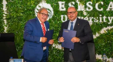 اتفاقية شراكة في اللجنة الأولمبية لتعزيز وتطوير الرياضة في مصر