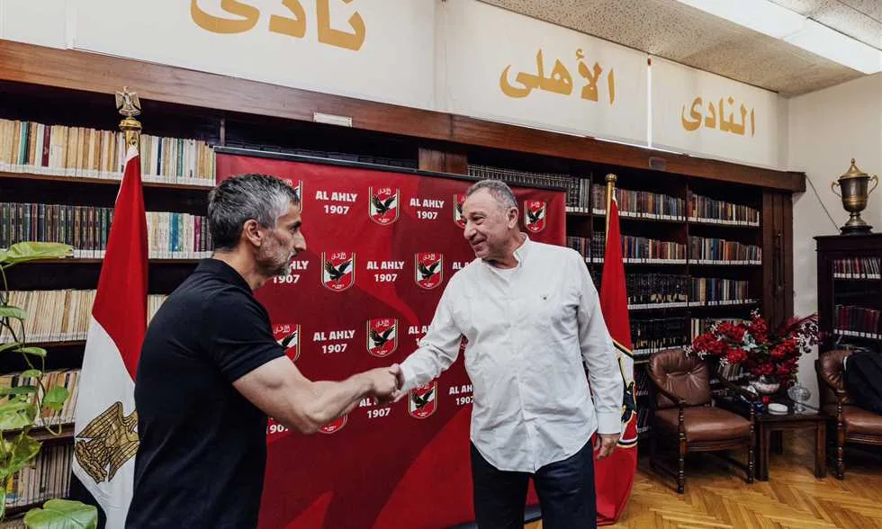 اجتماع اليوم الأحد بين الخطيب وريبيرو لتحديد تفاصيل الموسم الجديد