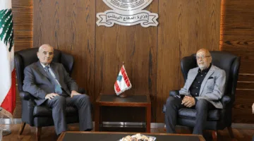 اجتماع وزير الدفاع مع شهيب لبحث وسائل تعزيز الجيش