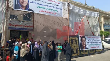 ارتدِ واستمتع: إقبال واسع على مهرجان ملابس العيد في إمبابة لدعم الأسر ذات الدخل المحدود