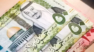 ارتفاع 3 عملات عربية اليوم بفضل قفزة الدولار، بما في ذلك الريال السعودي