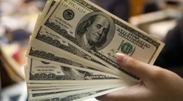 ارتفاع الدولار نتيجة توتر الأوضاع في الشرق الأوسط