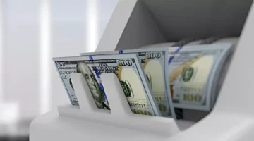 ارتفاع جديد في سعر الدولار خلال منتصف جلسة اليوم في البنوك