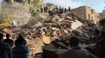 استخراج جثة خامسة من تحت أنقاض المنزل المتداعي في السيدة زينب