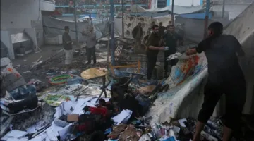 استشهاد 13 فلسطينيًا جراء قصف الاحتلال لخيّام ومدارس تأوي نازحين في قطاع غزة