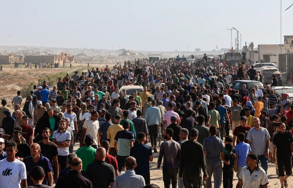 استشهاد 16 فلسطينيًا جراء غارة إسرائيلية على قطاع غزة