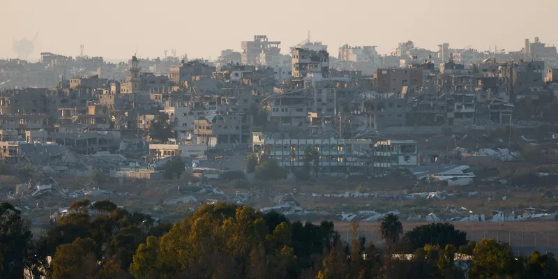 استشهاد 18 فلسطينيًا في غزة استشهاد 18 فلسطينيًا في غزة