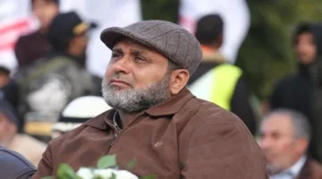 استشهاد الأمين العام لحركة المجاهدين أسعد أبو شريعة وشقيقه في قصف إسرائيلي