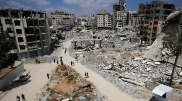 استشهاد ثمانية فلسطينيين جراء قصف إسرائيلي لمركبة في قطاع غزة