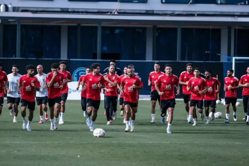 استعدادًا لمباراة باتشوكا.. الأهلي يجري تمرينًا خفيفًا في مكان الإقامة. استعدادًا لمباراة باتشوكا.. الأهلي يجري تمرينًا خفيفًا في مكان الإقامة.