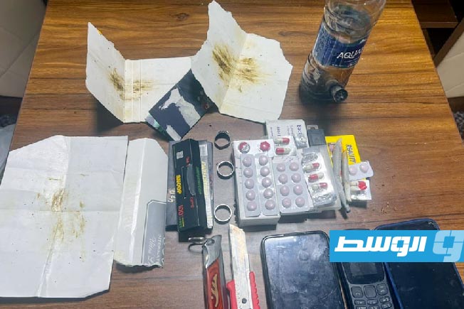 اعتقال تاجرين للمواد المخدرة في هون اعتقال تاجرين للمواد المخدرة في هون