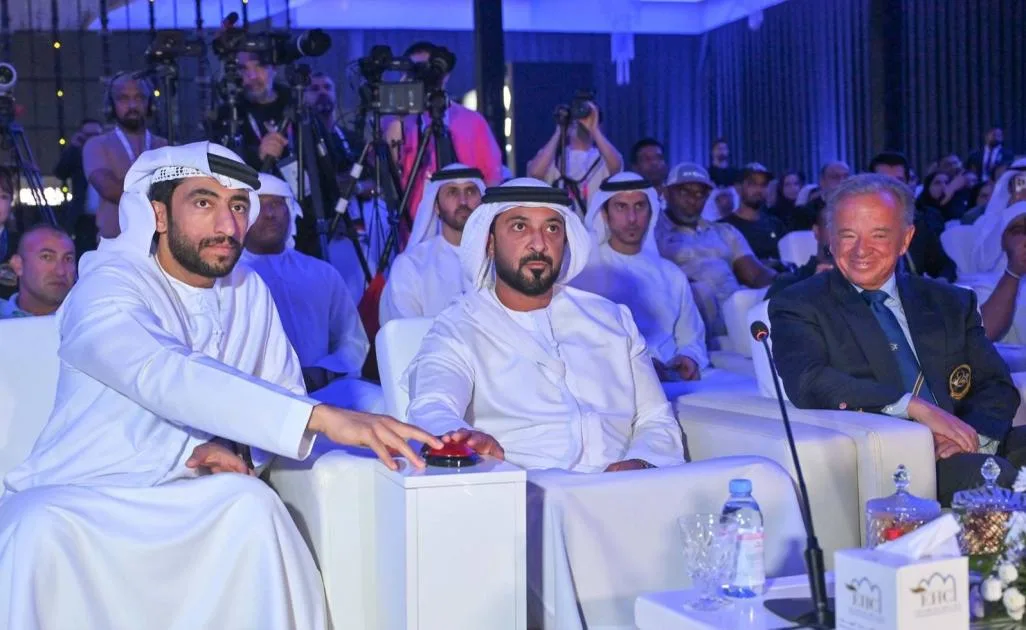 افتتاح بطولة آسيا لكمال الأجسام واللياقة البدنية في عجمان