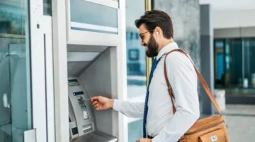 اكتشف كيفية إيداع النقود بدون بطاقة مصرفية من خلال أجهزة الصراف الآلي خلال عطلة عيد الأضحى.