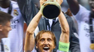 اكتشف متى سيصل مودريتش إلى ميلان للتوقيع على العقود