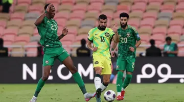 الأخضر يتعرض للهزيمة في ملعبه.. أستراليا تؤهل السعودية لخوض ملحق كأس العالم 2026