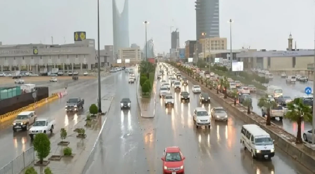 الأرصاد الجوية: رياح تثير الغبار والأتربة في مناطق متعددة يوم الجمعة الأرصاد الجوية: رياح تثير الغبار والأتربة في مناطق متعددة يوم الجمعة
