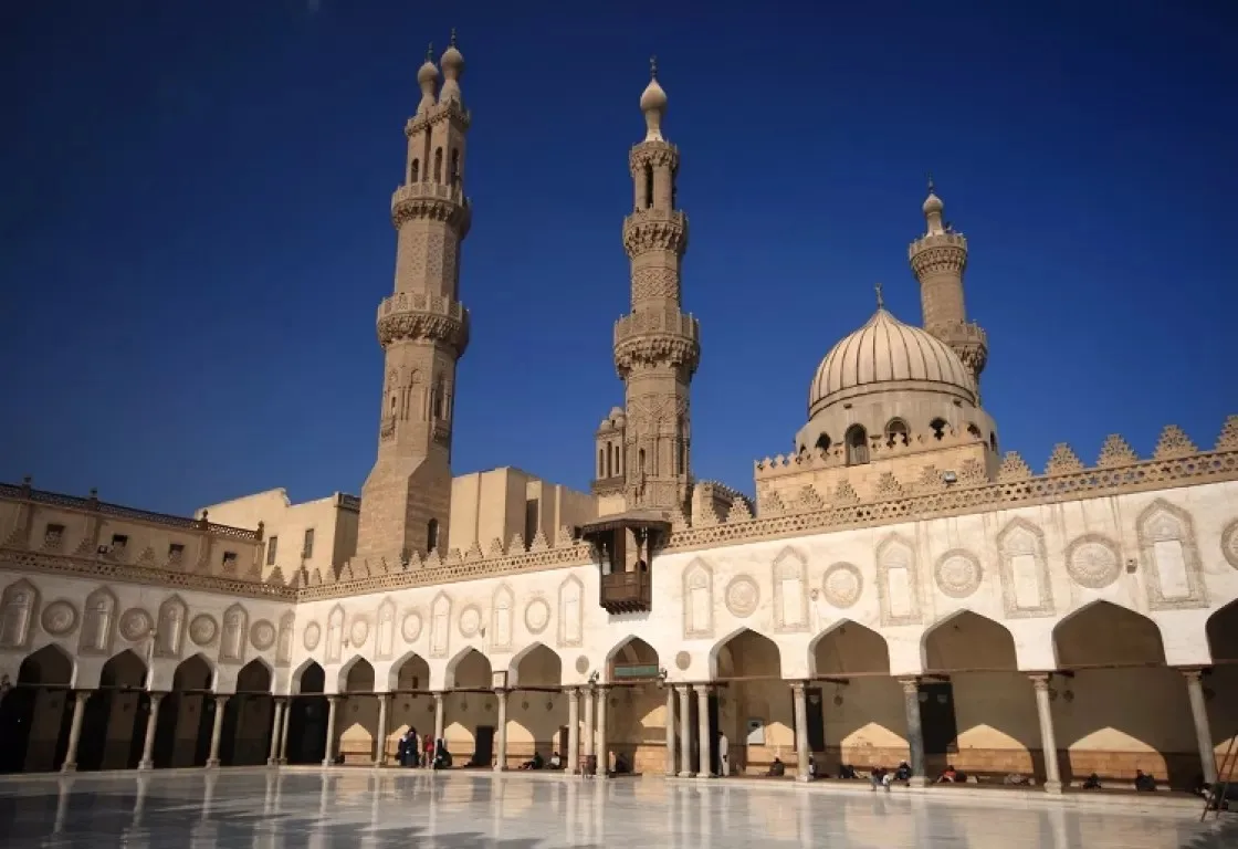 الأزهر يُعبّر عن رفضه لتفجير كنيسة مار إلياس في دمشق ويُعزّي الشعب السوري.