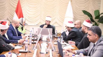 الأزهري يتفقد التحضيرات الأخيرة لإطلاق المنصة الرقمية لوزارة الأوقاف.